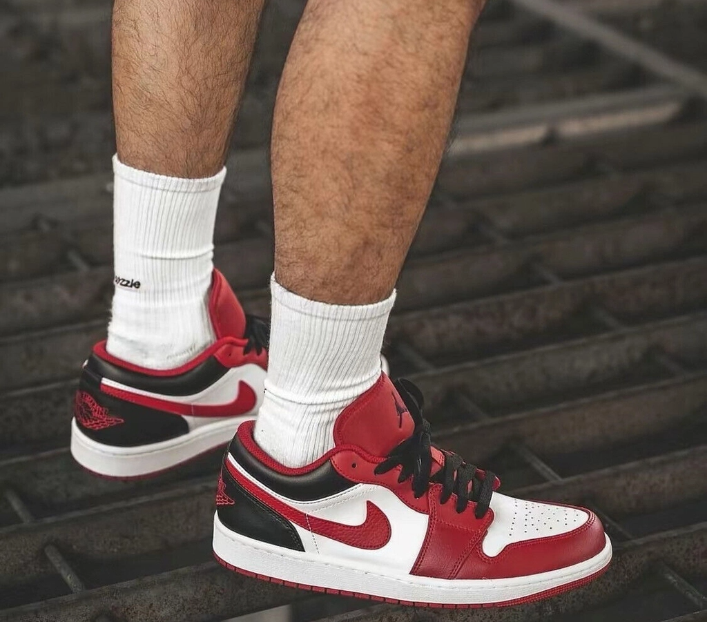 air_jordan_1_low_gym_red